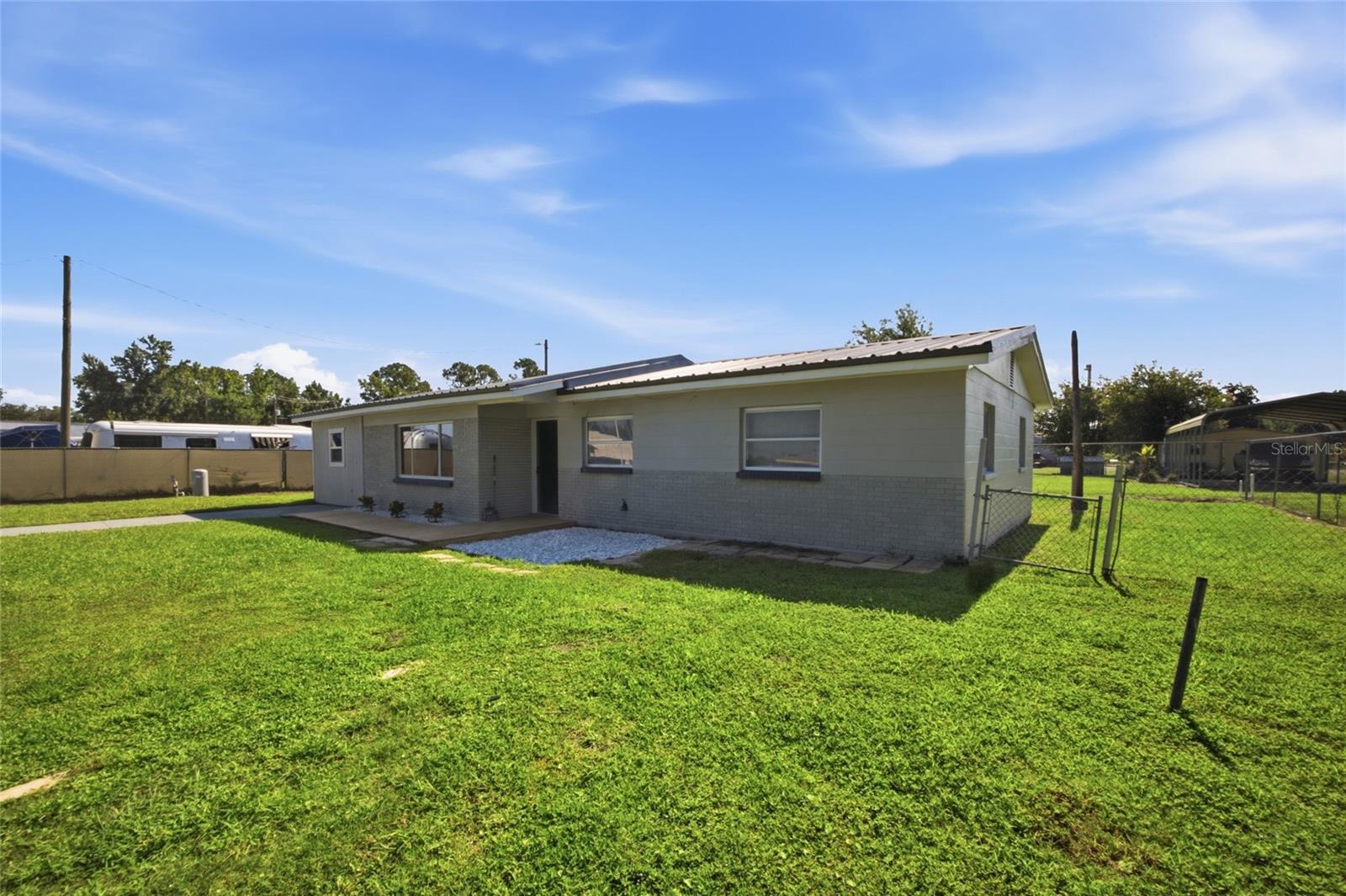 Photo of 3502 LILES LANE PLANT CITY FL 33563