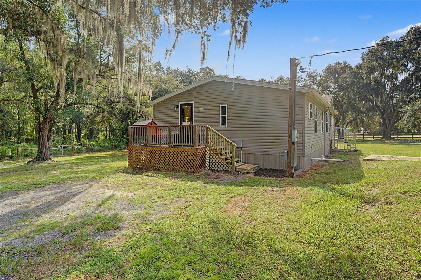 Photo of 3935 EWELL ROAD LAKELAND FL 33811