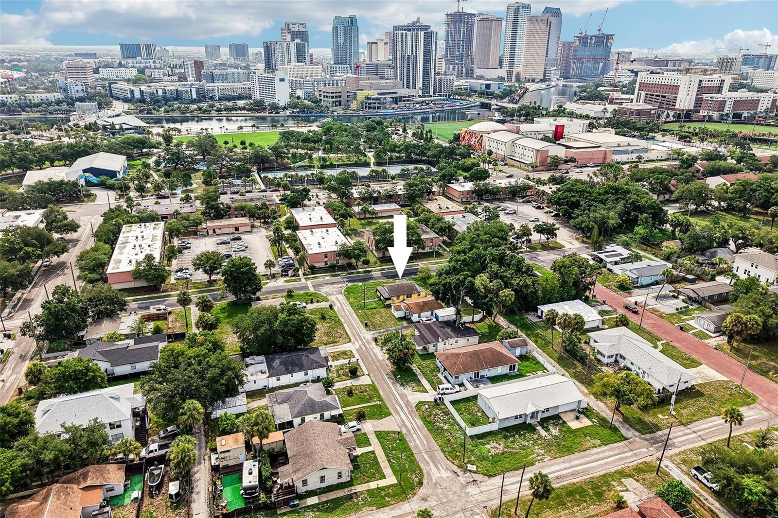 Photo of 1002 W NASSAU STREET TAMPA FL 33607