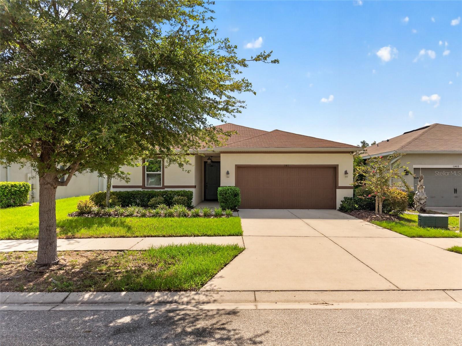 Photo of 11411 TANGLE BRANCH LANE GIBSONTON FL 33534