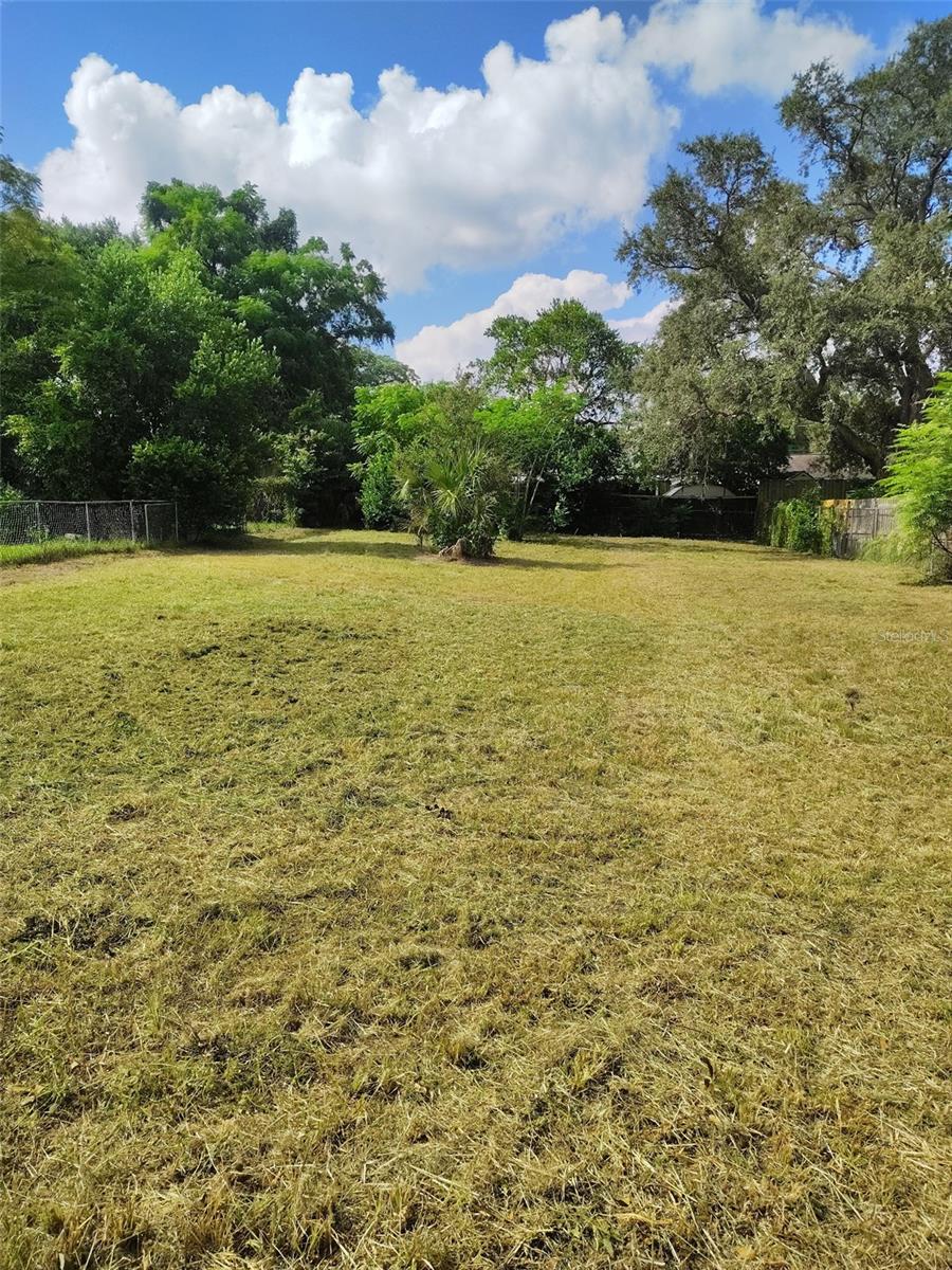 Photo of 0 E LINEBAUGH AVENUE TAMPA FL 33617