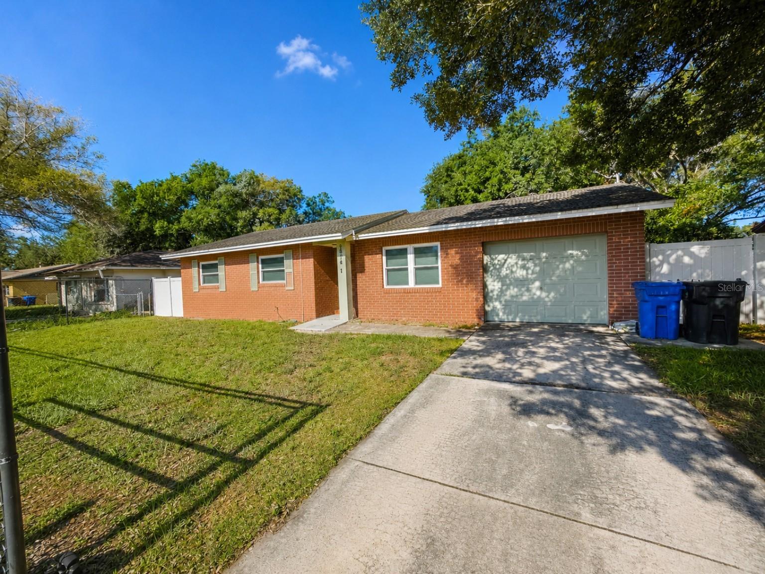 Photo of 5814 HAMMON DRIVE TAMPA FL 33619