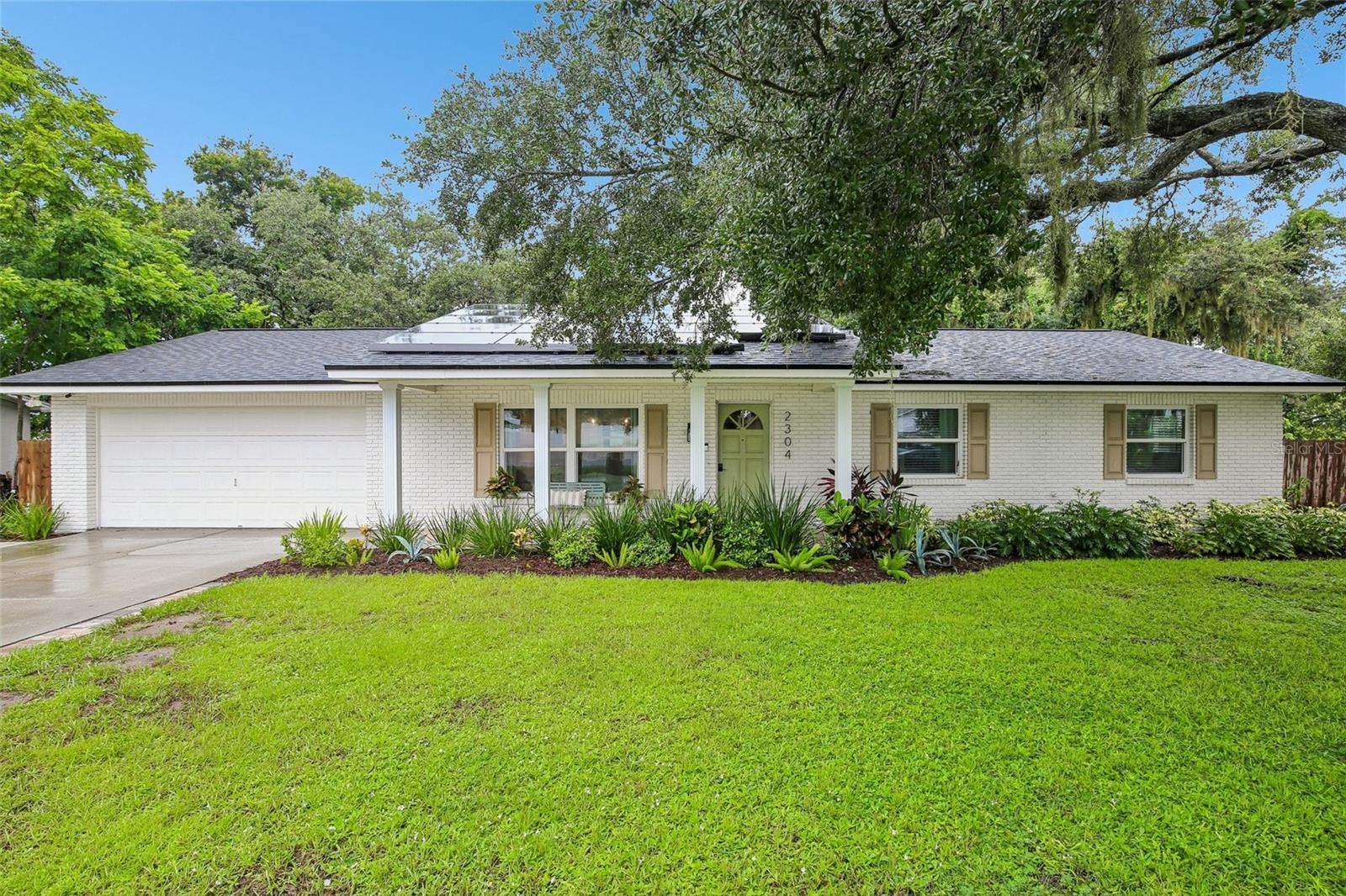 Photo of 2304 MEDFORD LANE BRANDON FL 33511