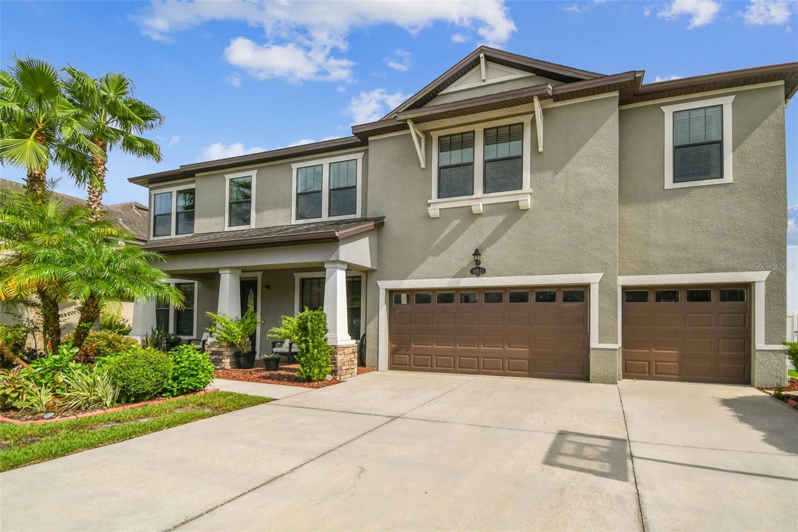 Photo of 10627 MISTFLOWER LANE TAMPA FL 33647
