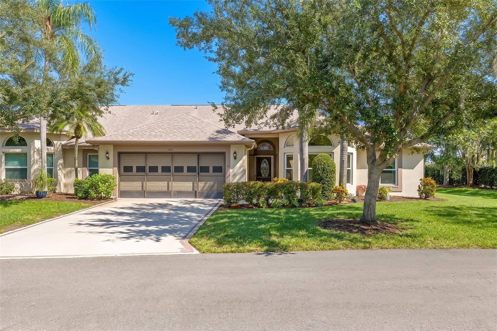 Photo of 1601 LAUGHTON PLACE SUN CITY CENTER FL 33573