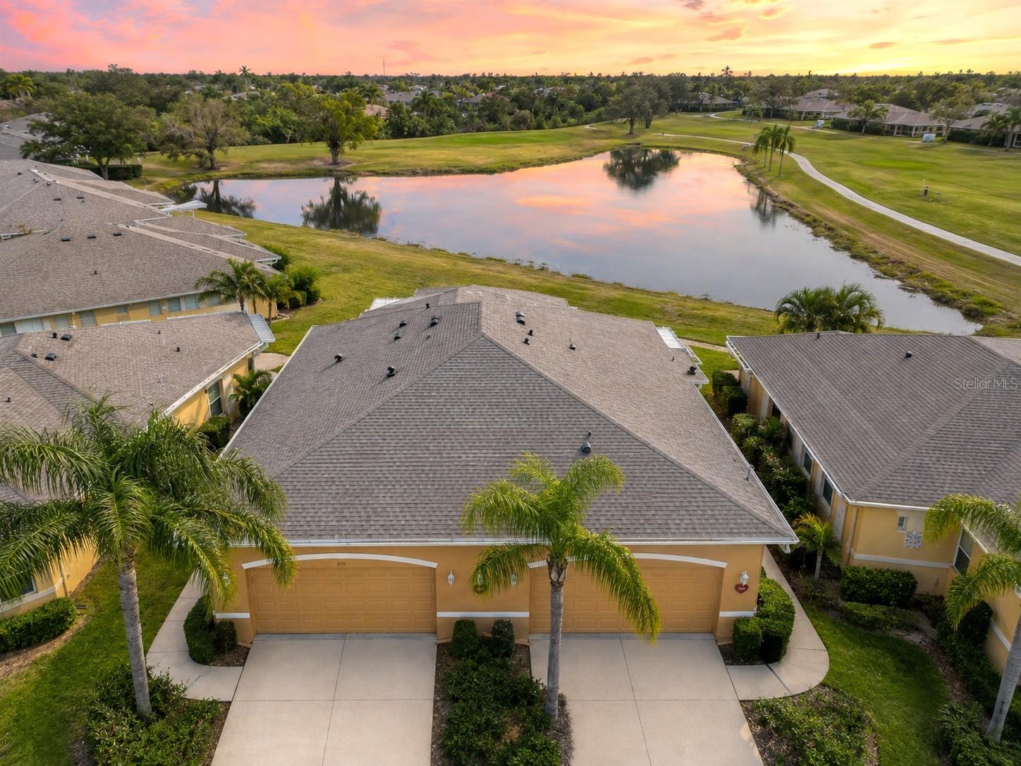 Photo of 970 PEMBROKE POINT WAY SUN CITY CENTER FL 33573