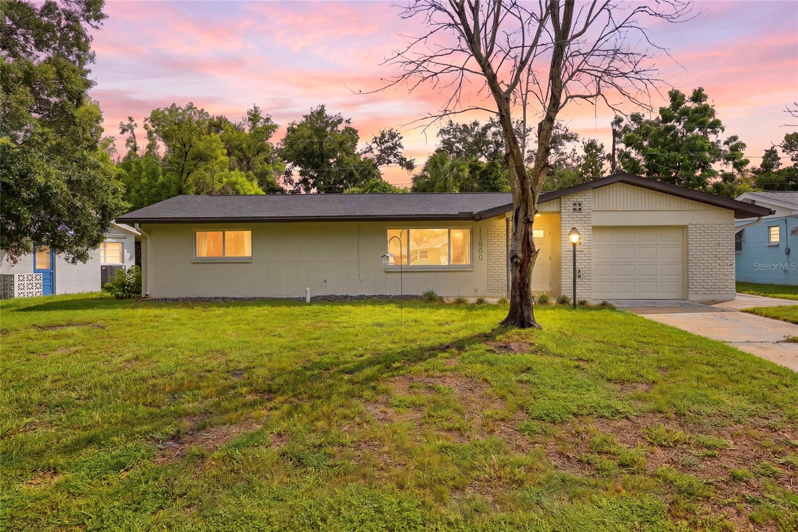 Photo of 11500 70TH TERRACE SEMINOLE FL 33772