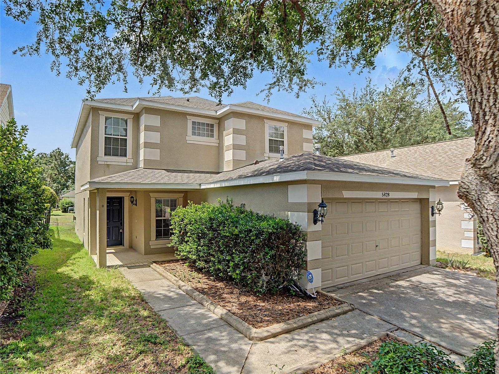 Photo of 5828 WRENWATER DRIVE LITHIA FL 33547