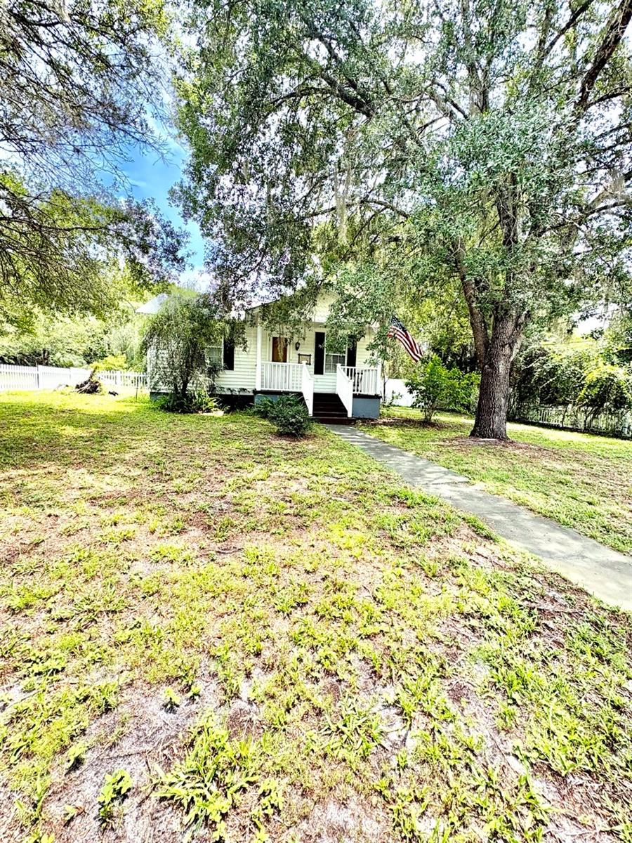 Photo of 16 52ND STREET YANKEETOWN FL 34498