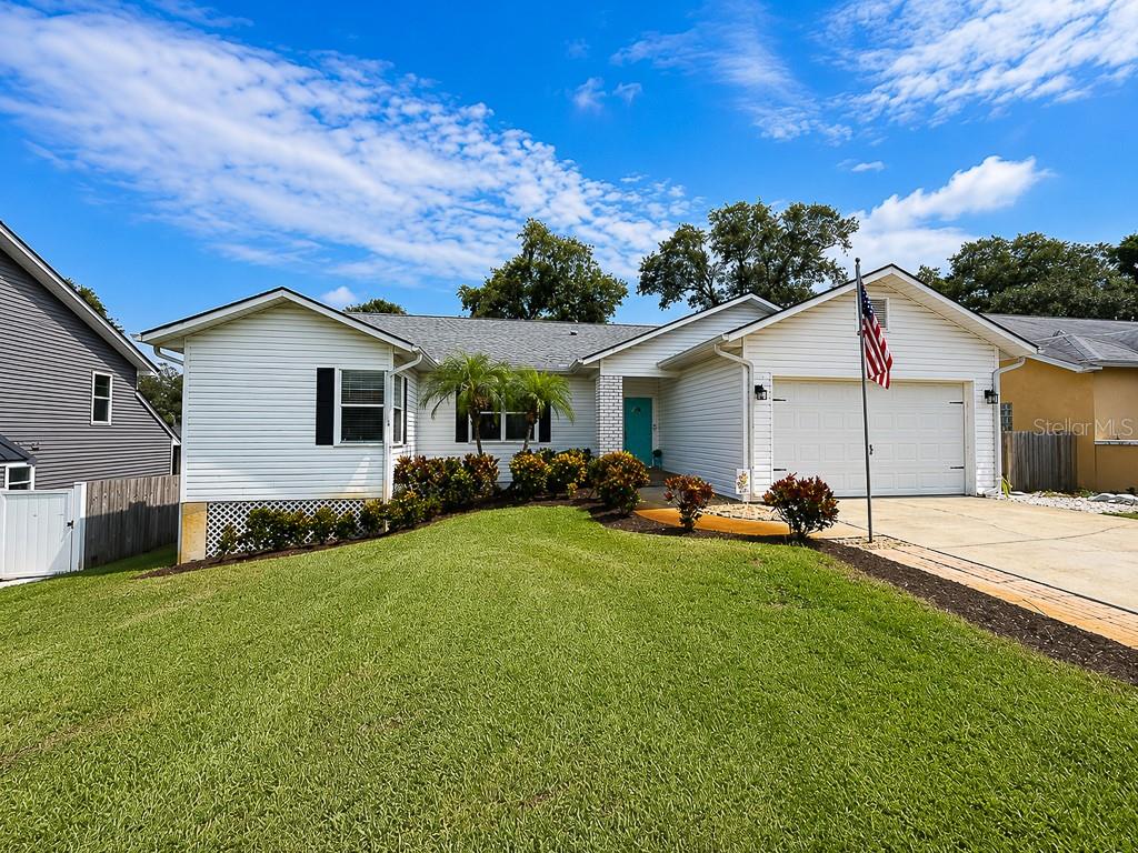 Photo of 859 HARBOR HILL DRIVE SAFETY HARBOR FL 34695