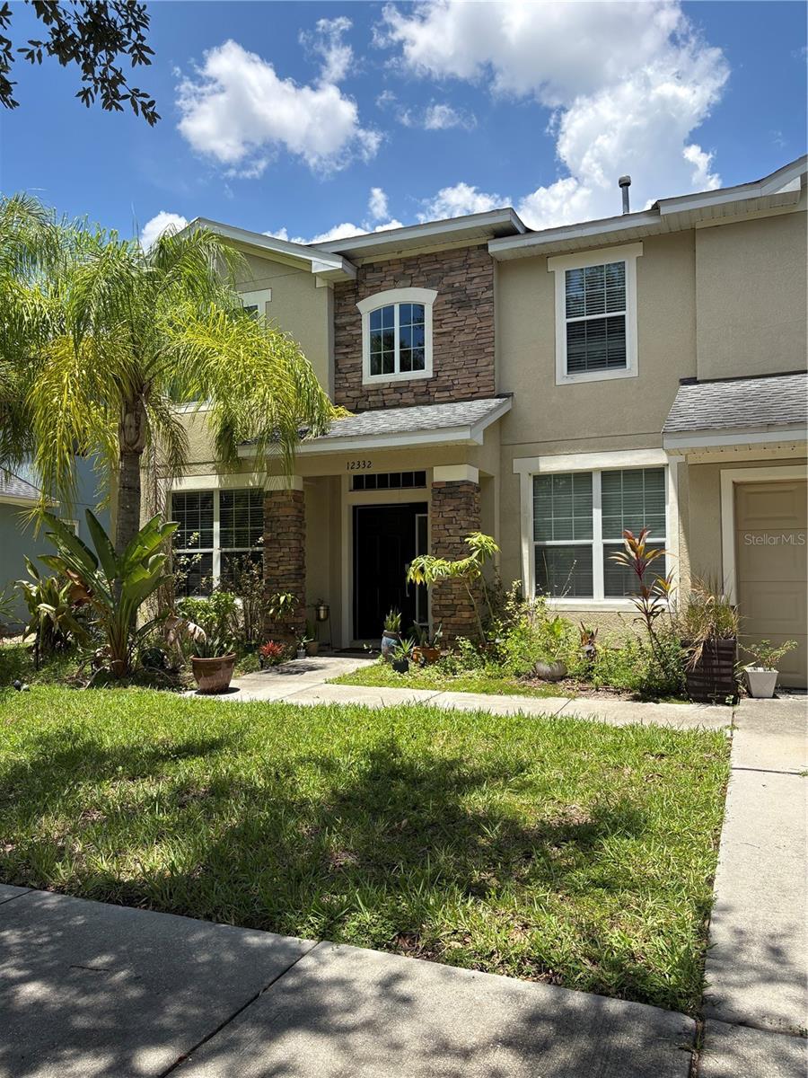 Photo of 12332 BELCROFT DRIVE RIVERVIEW FL 33579