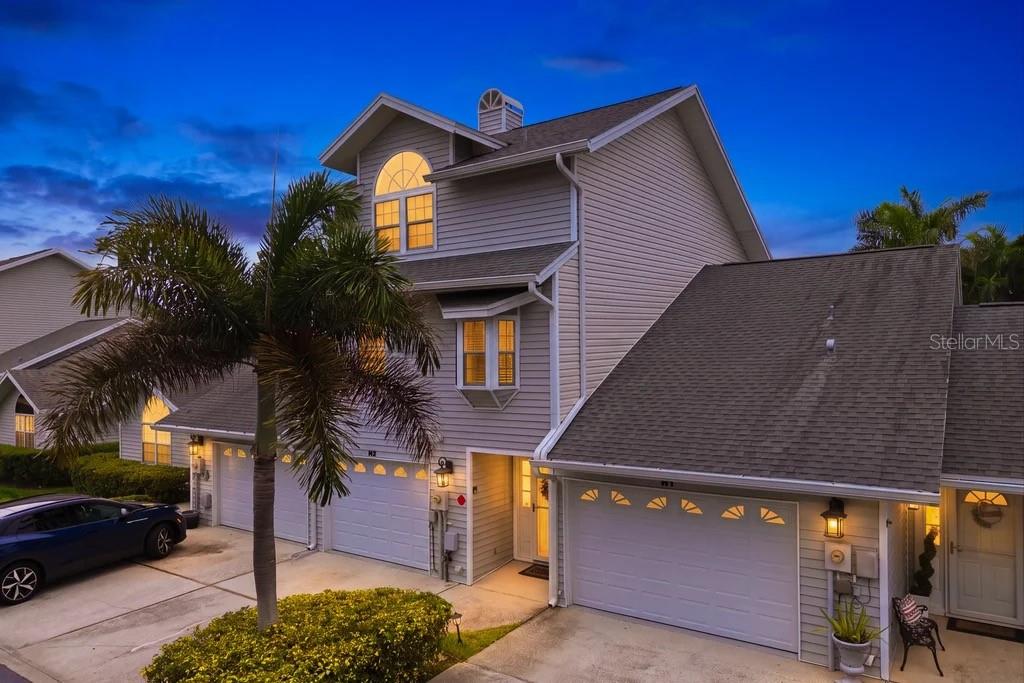 Photo of 11722 CURRIE LANE #H2 LARGO FL 33774