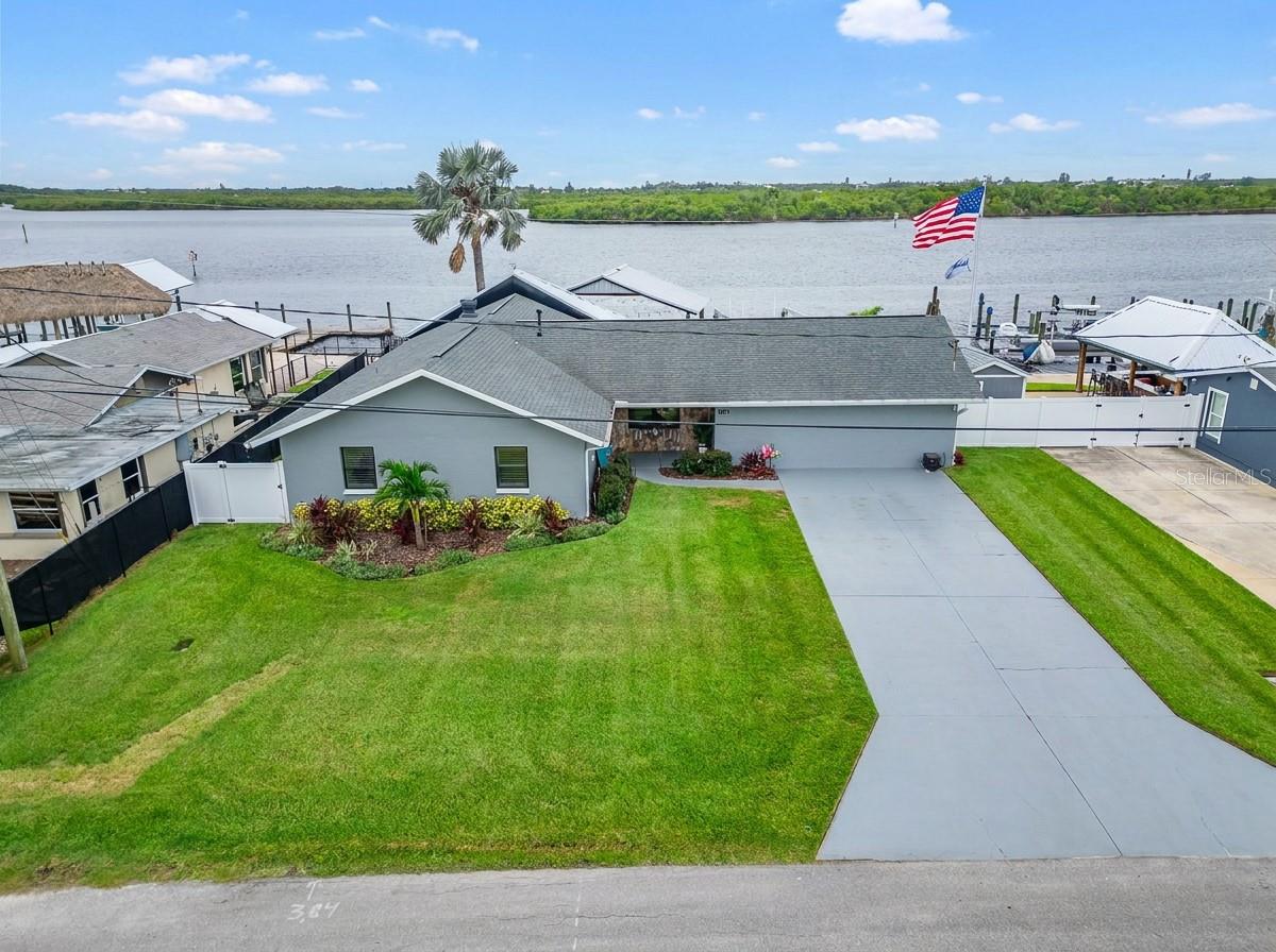 Photo of 3422 W SHELL POINT ROAD RUSKIN FL 33570