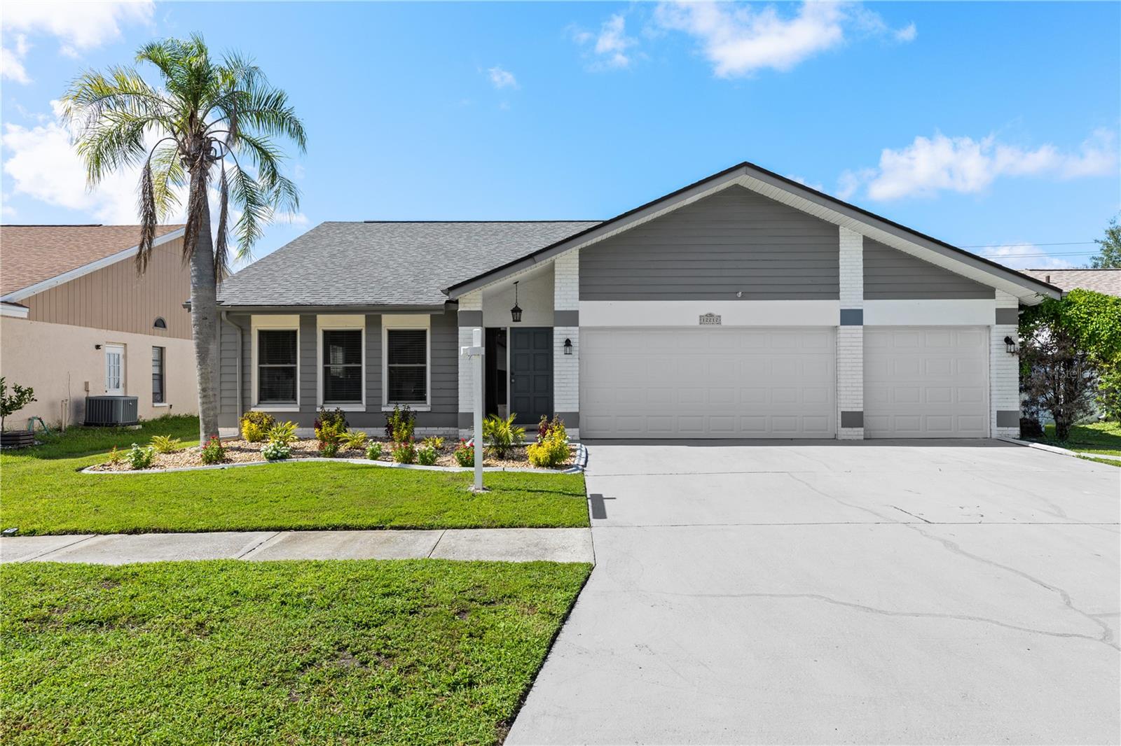 Photo of 12212 STEPPINGSTONE BOULEVARD TAMPA FL 33635