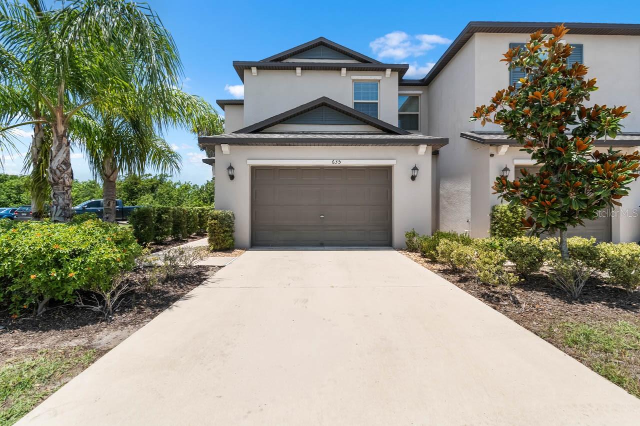 Photo of 635 ROYAL EMPRESS DRIVE RUSKIN FL 33570