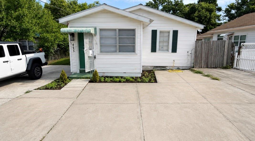 Photo of 415 AVENUE E WINTER HAVEN FL 33880