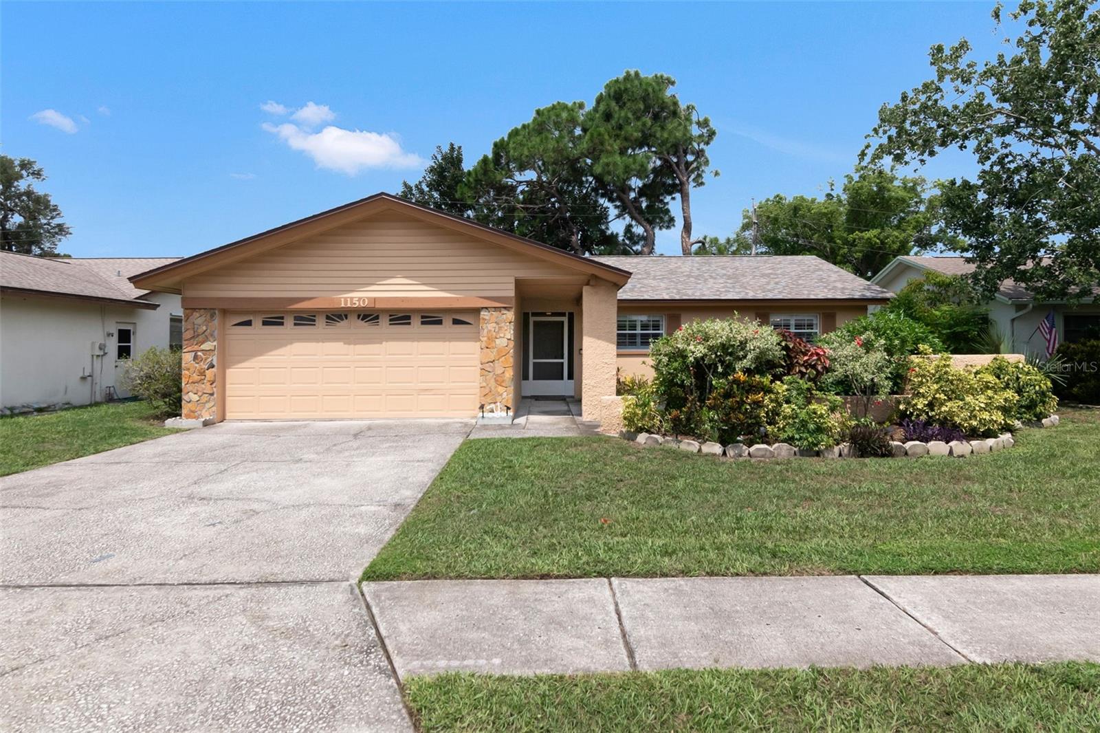 Photo of 1150 BROOK DRIVE DUNEDIN FL 34698