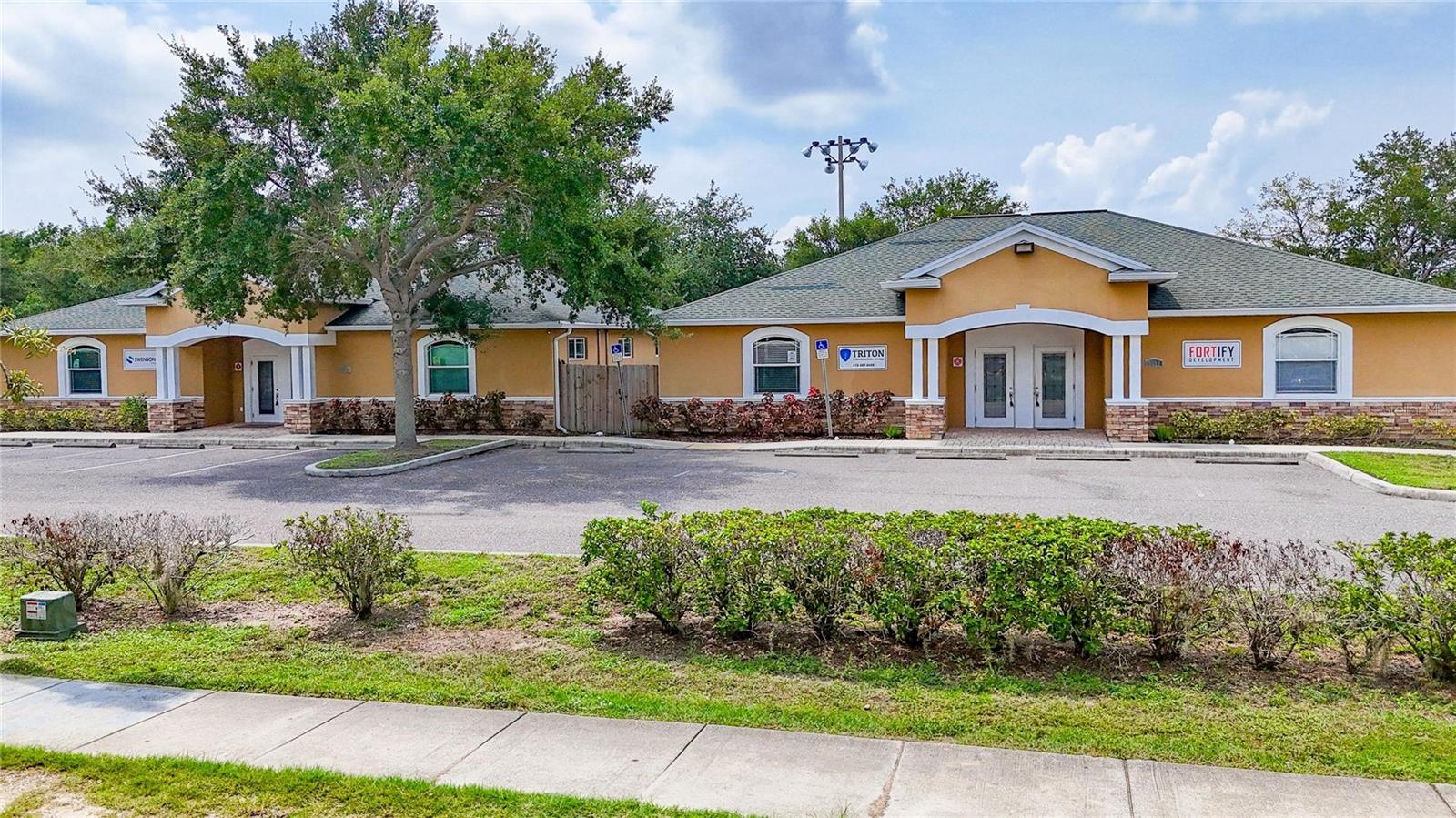 Photo of 7318 W COMANCHE AVENUE TAMPA FL 33634