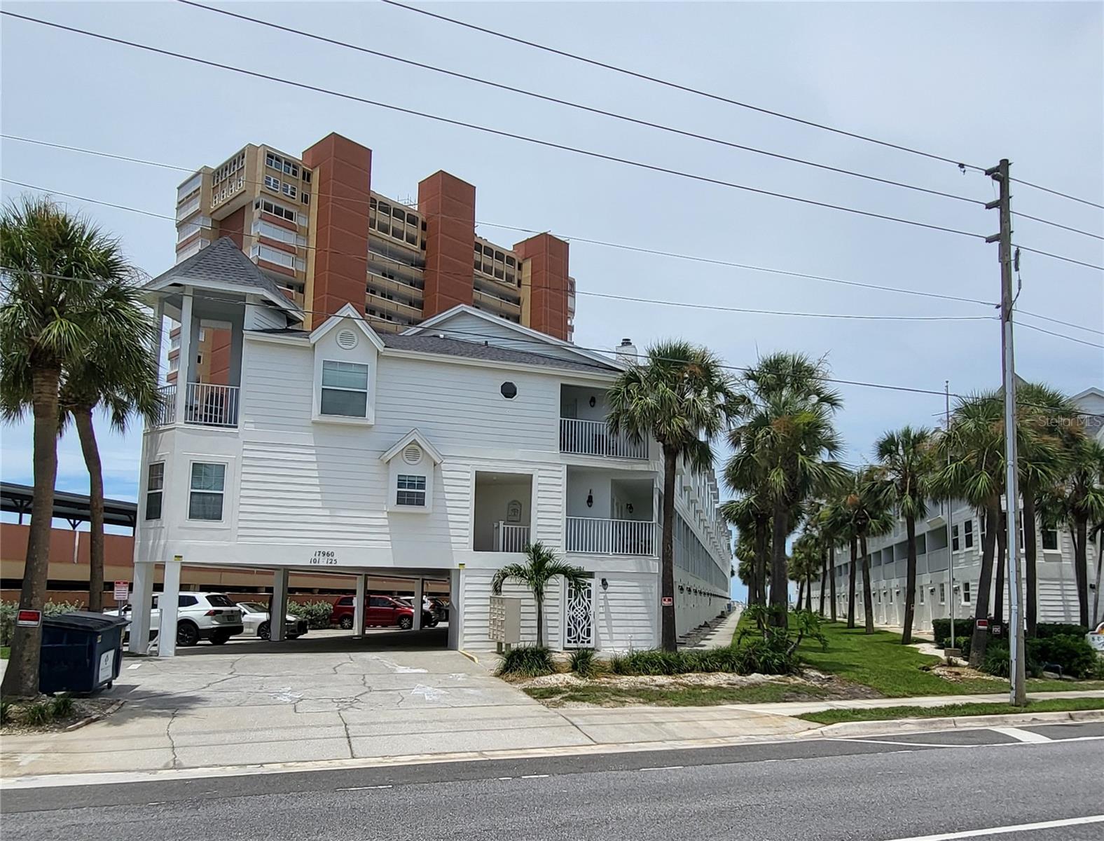 Photo of 17960 GULF BOULEVARD #101 REDINGTON SHORES FL 33708