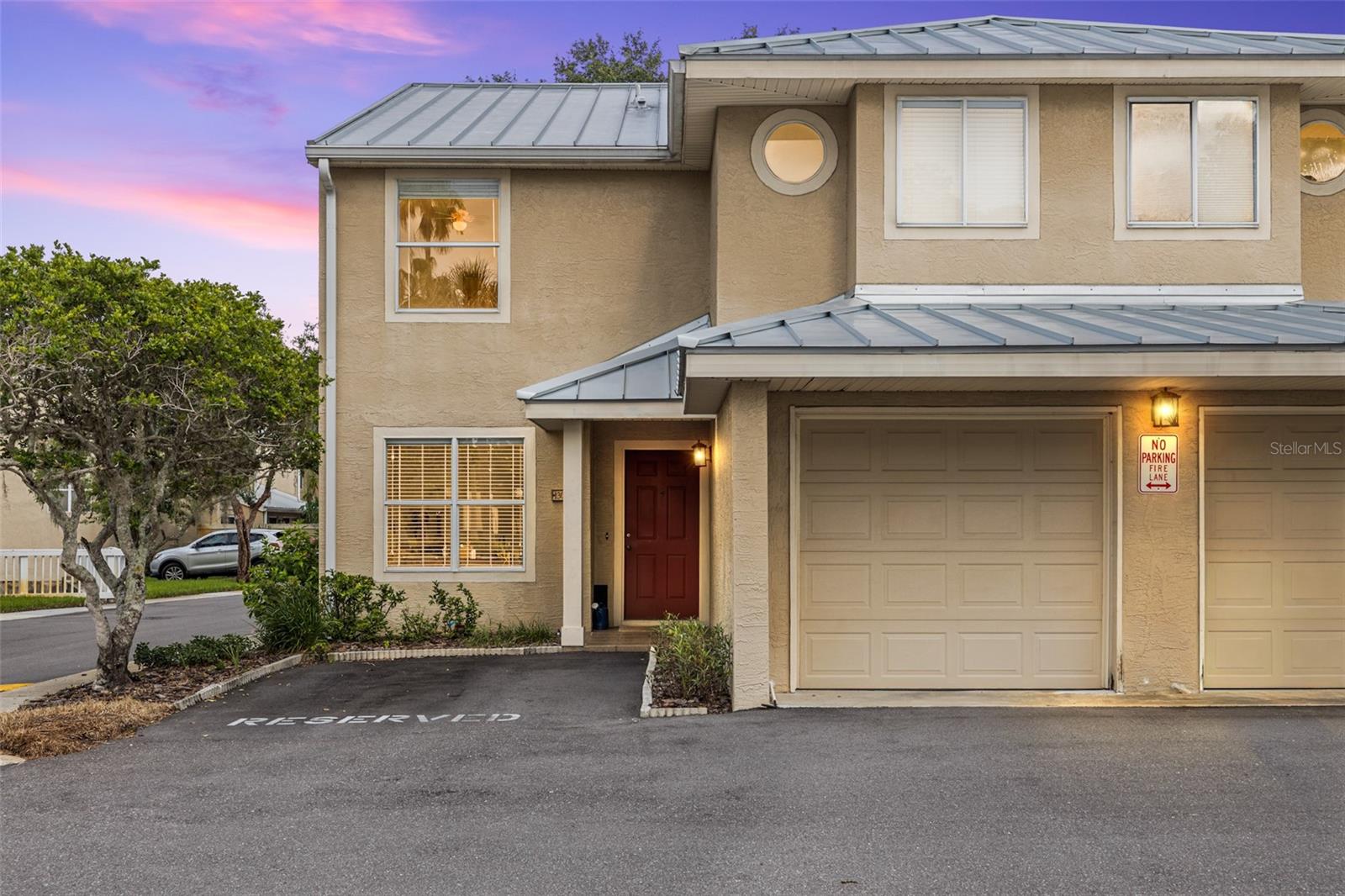 Photo of 13007 LORNA PLACE TAMPA FL 33618