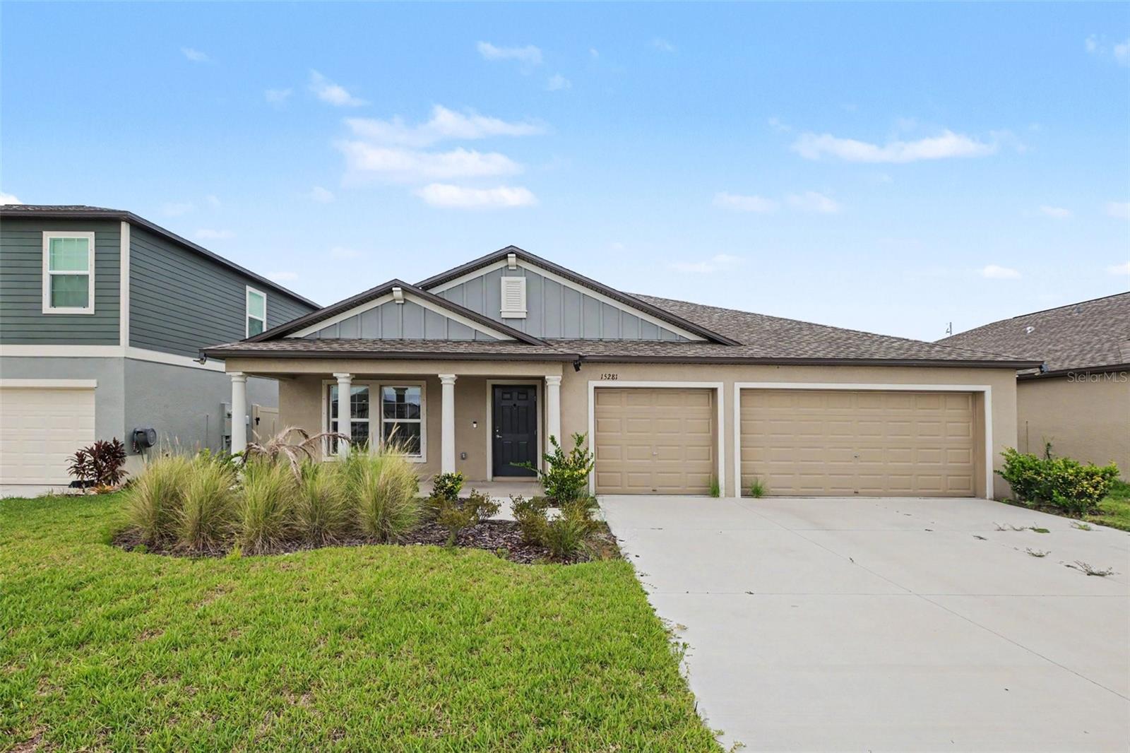 Photo of 15281 ZIRCON RED DRIVE WIMAUMA FL 33598