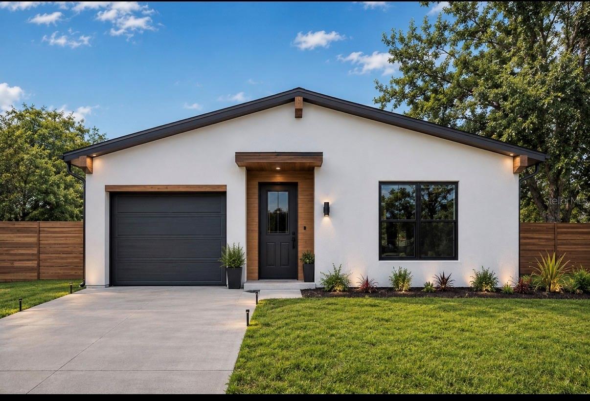 Photo of 1612 E IDELL STREET TAMPA FL 33604