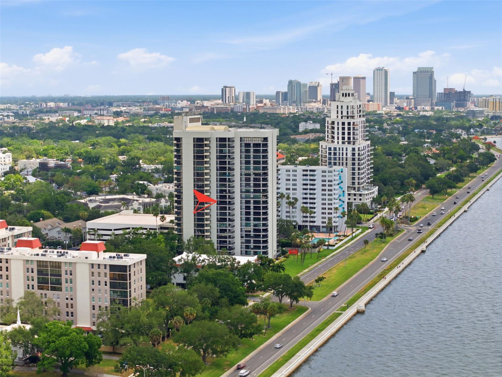 Photo of 2413 BAYSHORE BOULEVARD #1004 TAMPA FL 33629