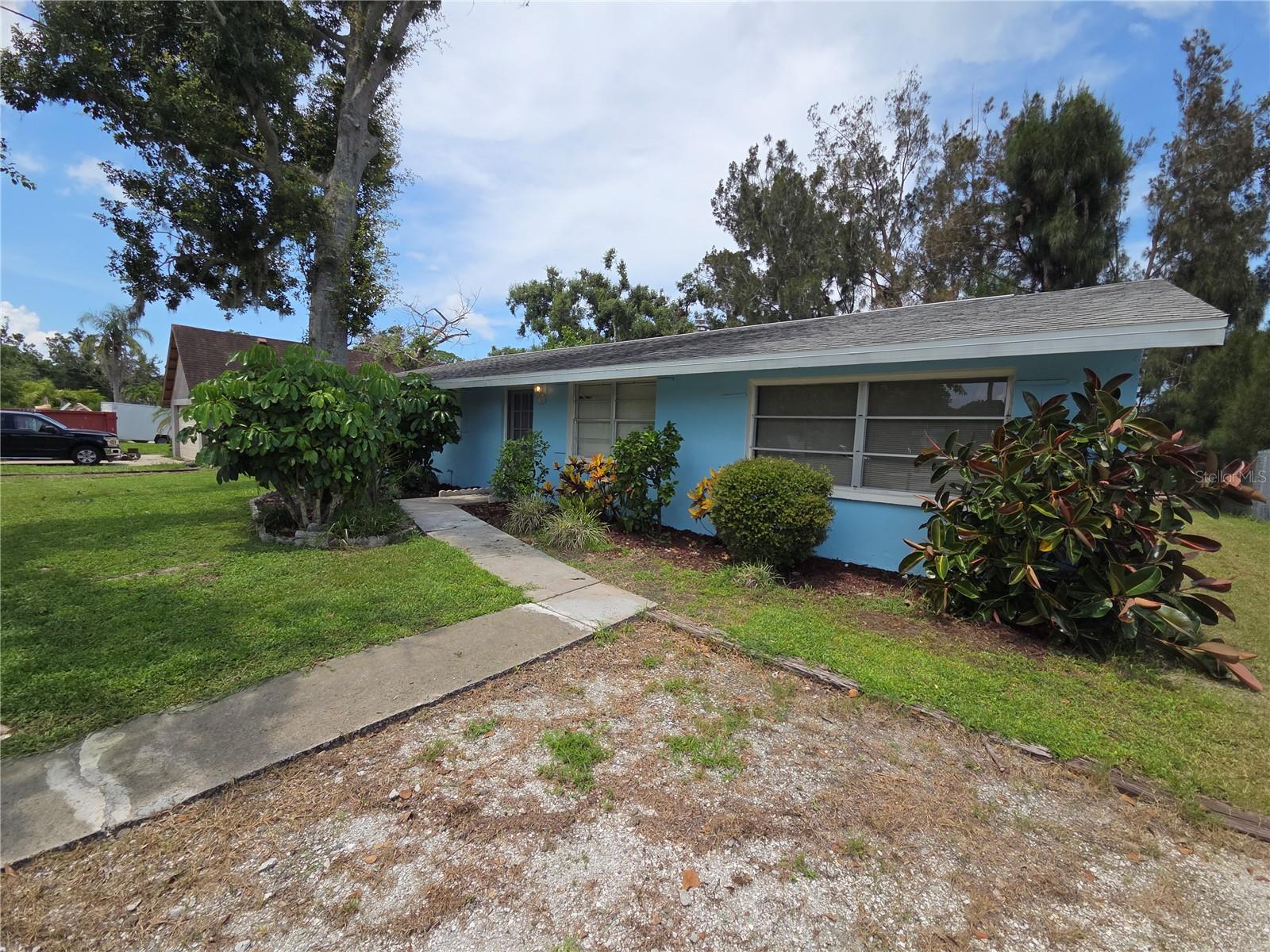 Photo of 4136 S LOCKWOOD RIDGE ROAD SARASOTA FL 34231
