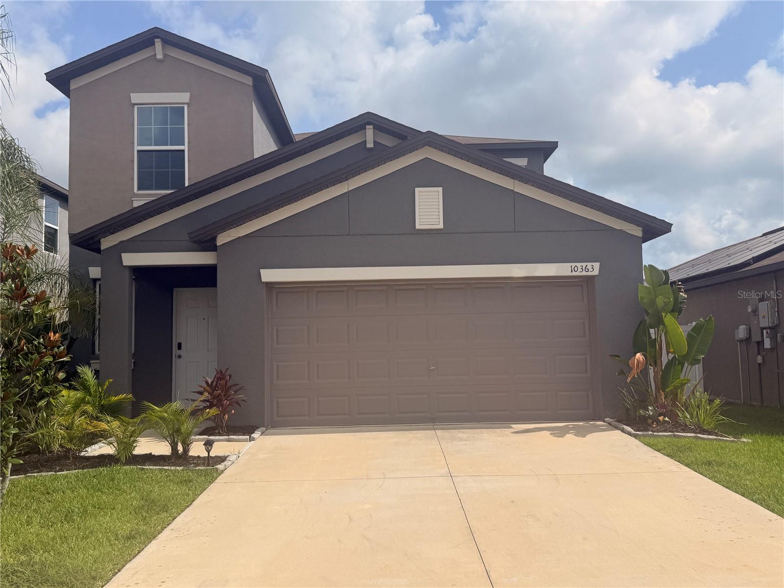 Photo of 10363 SHADY PRESERVE DRIVE RIVERVIEW FL 33578