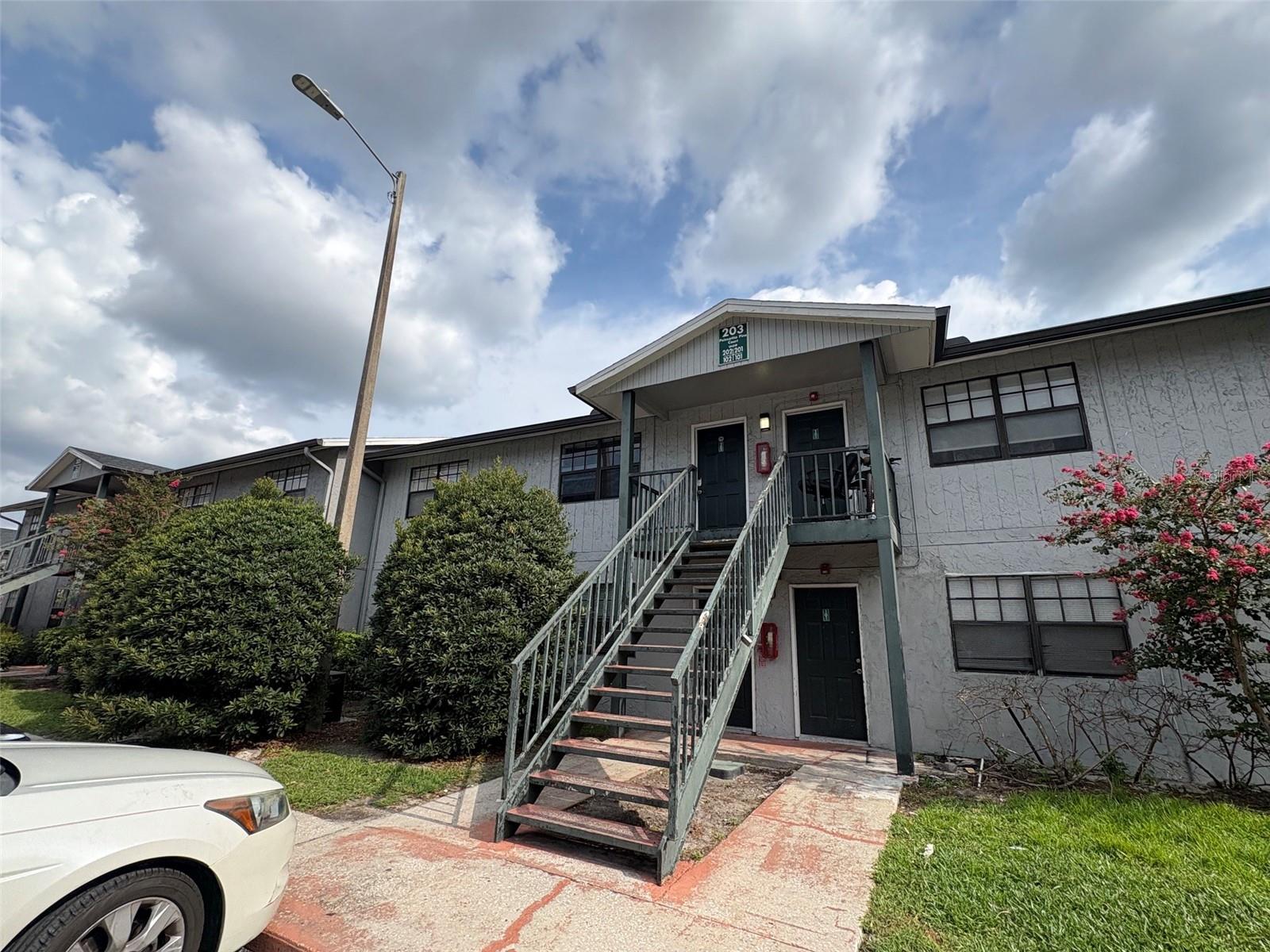 Photo of 203 POINSETTIA PINE COURT #102 TAMPA FL 33612