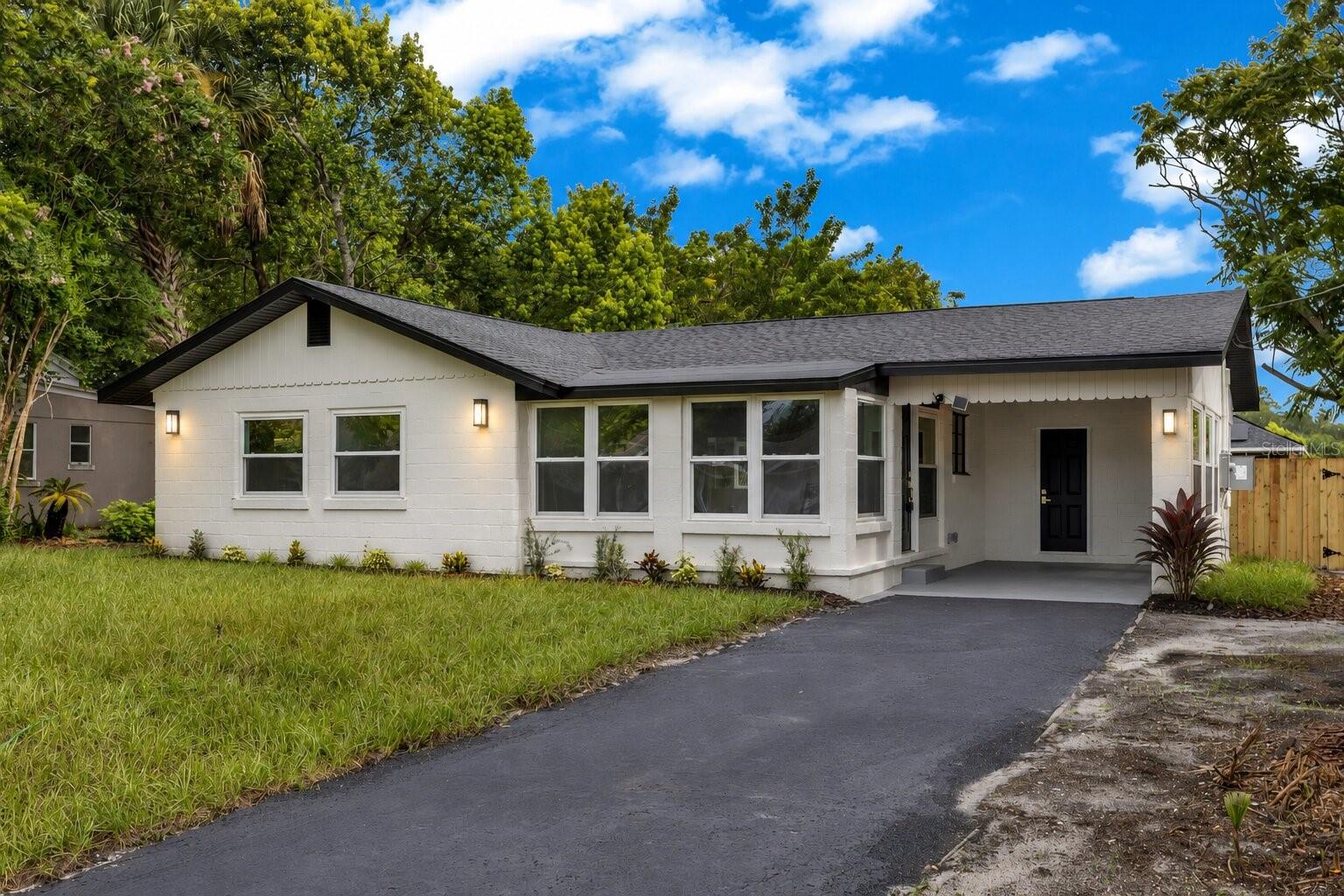 Photo of 112 COLOMBA ROAD DEBARY FL 32713