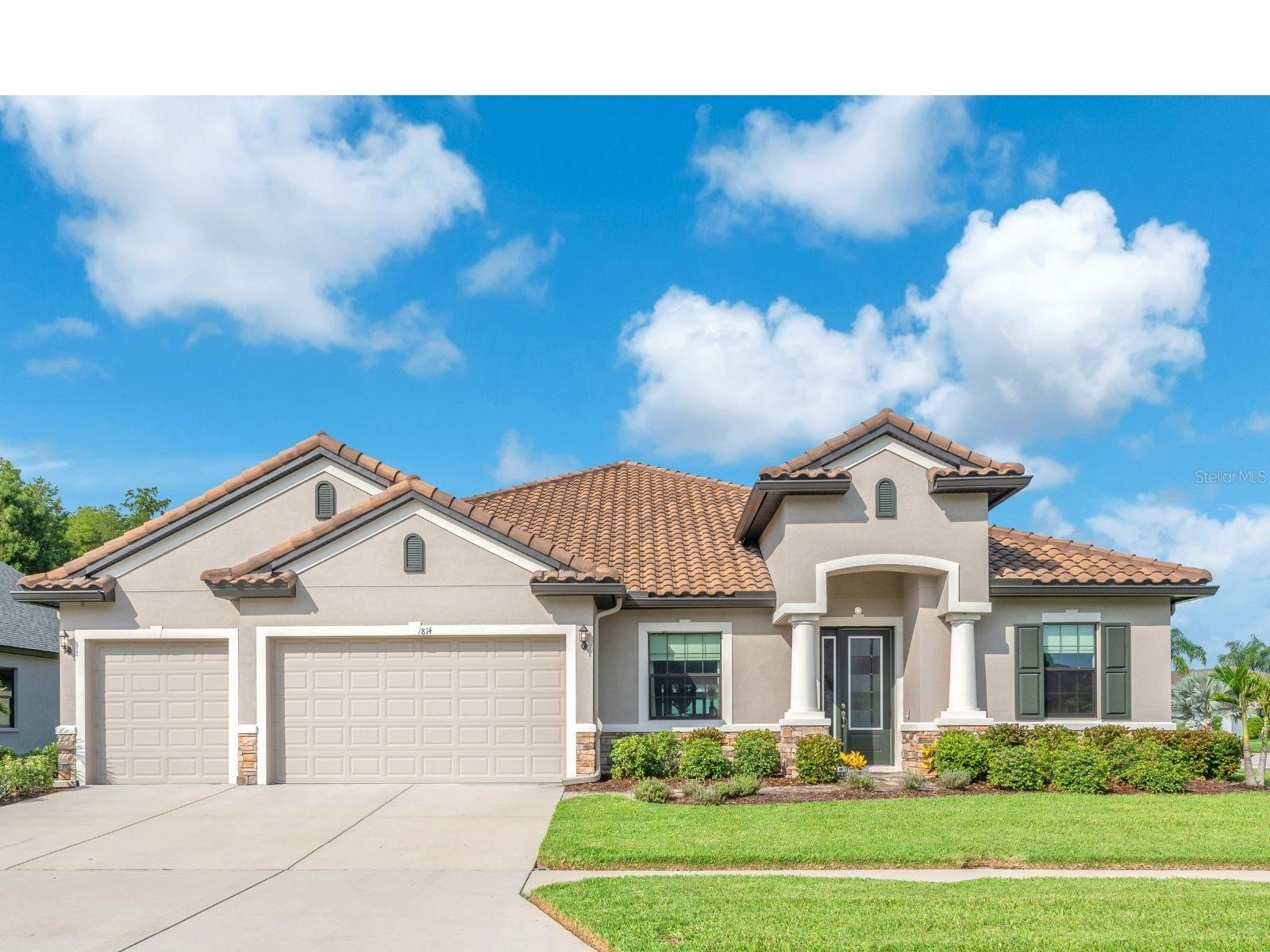 Photo of 814 TIRANO WAY SUN CITY CENTER FL 33573
