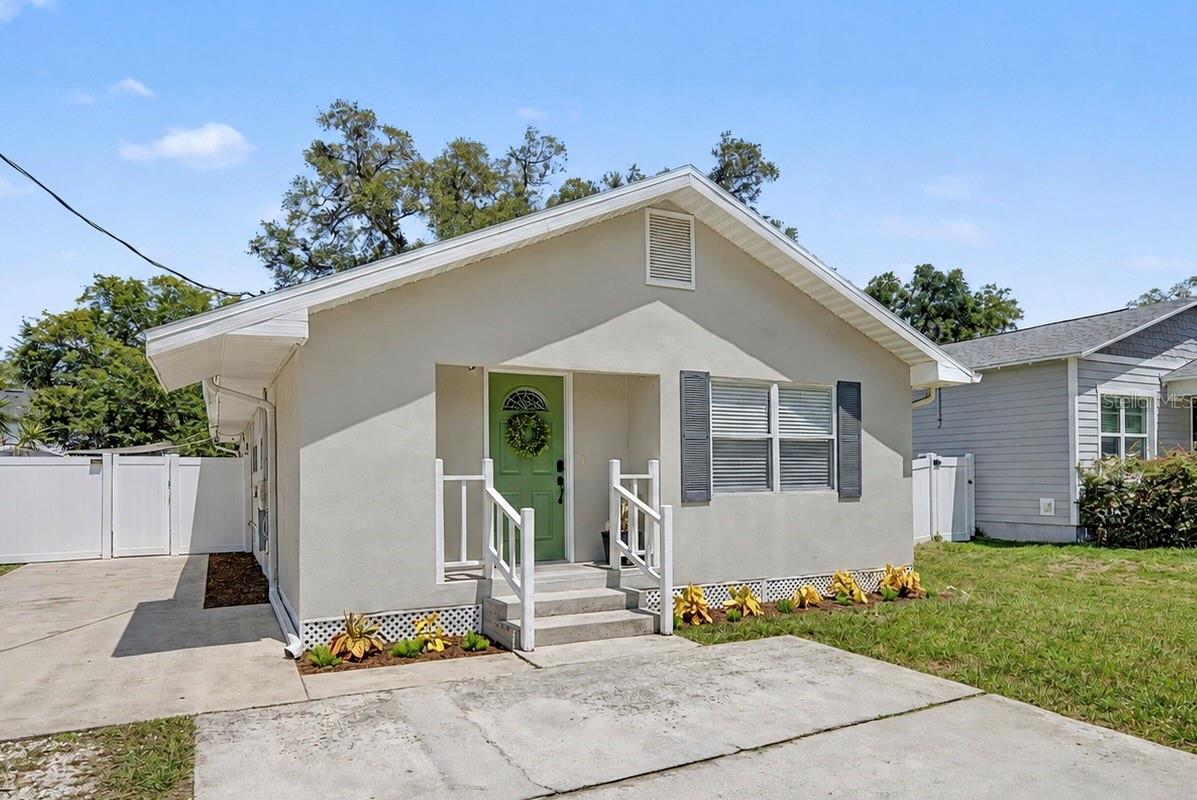 Photo of 3913 N LYNN AVENUE TAMPA FL 33603