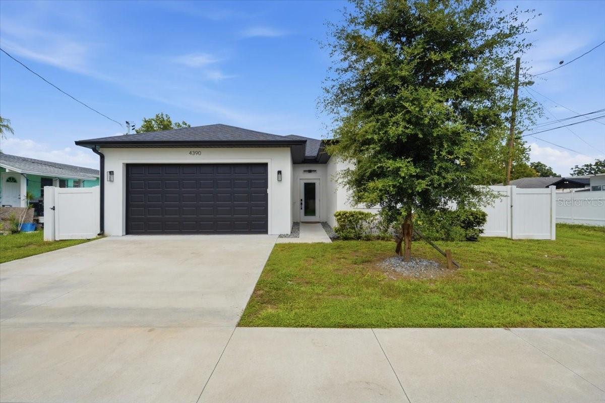 Photo of 4390 44TH STREET ST PETERSBURG FL 33714