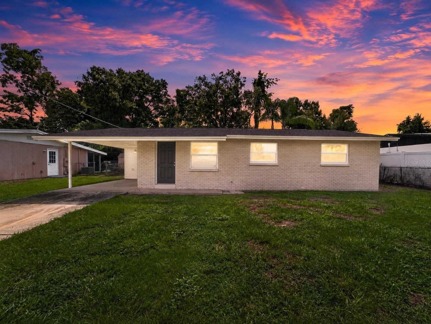 Photo of 506 SHAMROCK ROAD BRANDON FL 33511