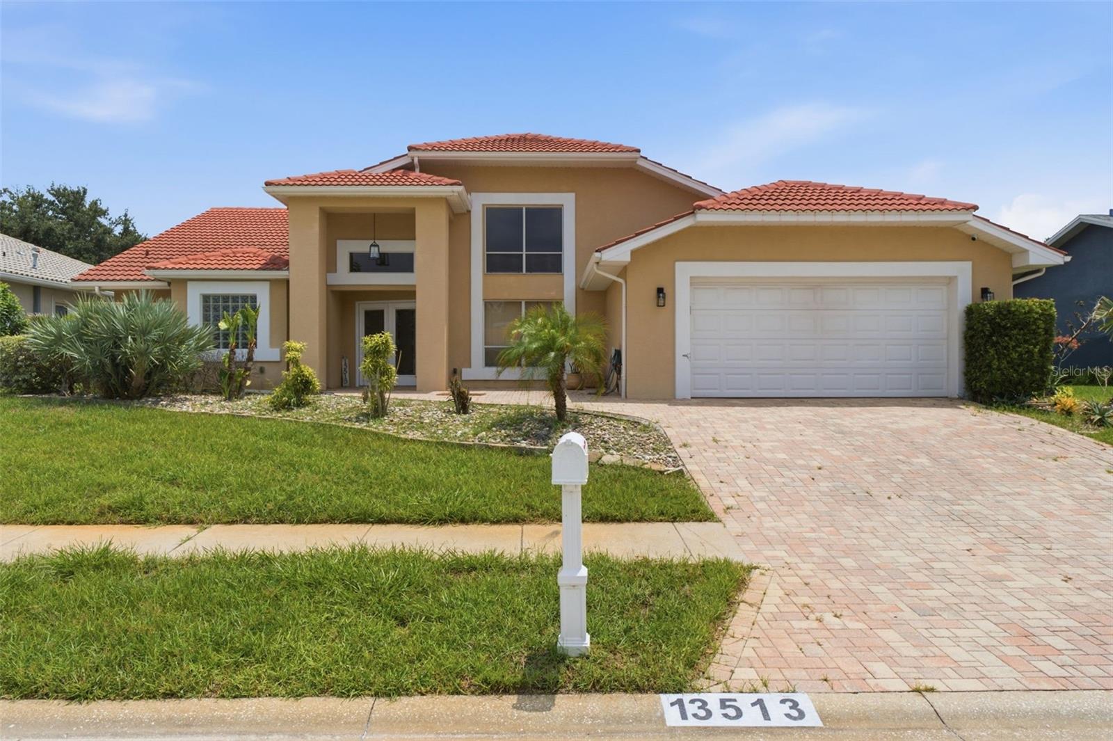 Photo of 13513 WOODSIDE DRIVE HUDSON FL 34667