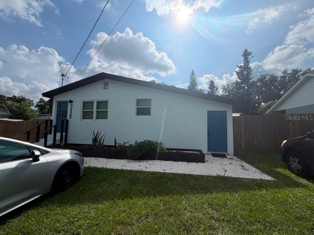 Photo of 5320 PLUM AVENUE SEFFNER FL 33584