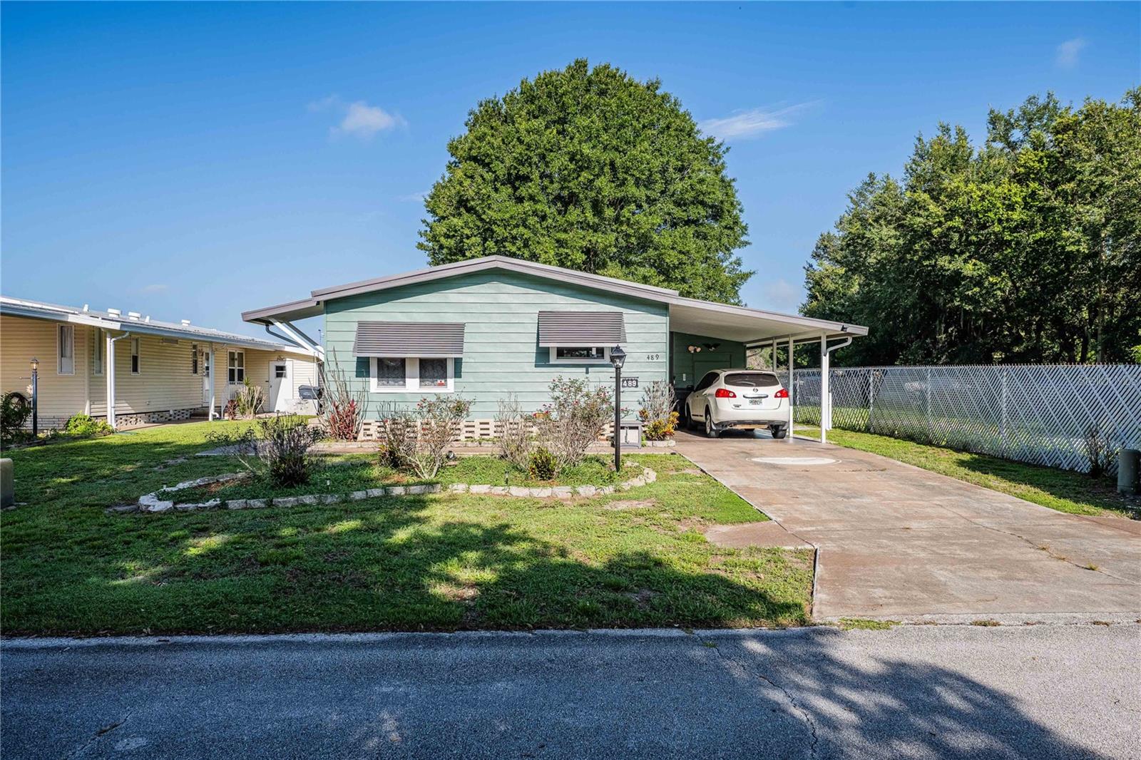 Photo of 489 VILLAGE CIRCLE WINTER HAVEN FL 33880