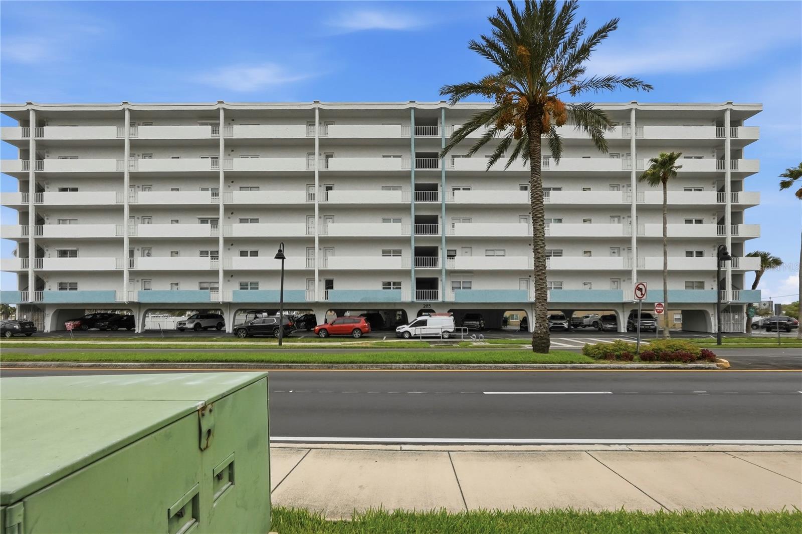 Photo of 285 107TH AVENUE #405 ST PETERSBURG FL 33706