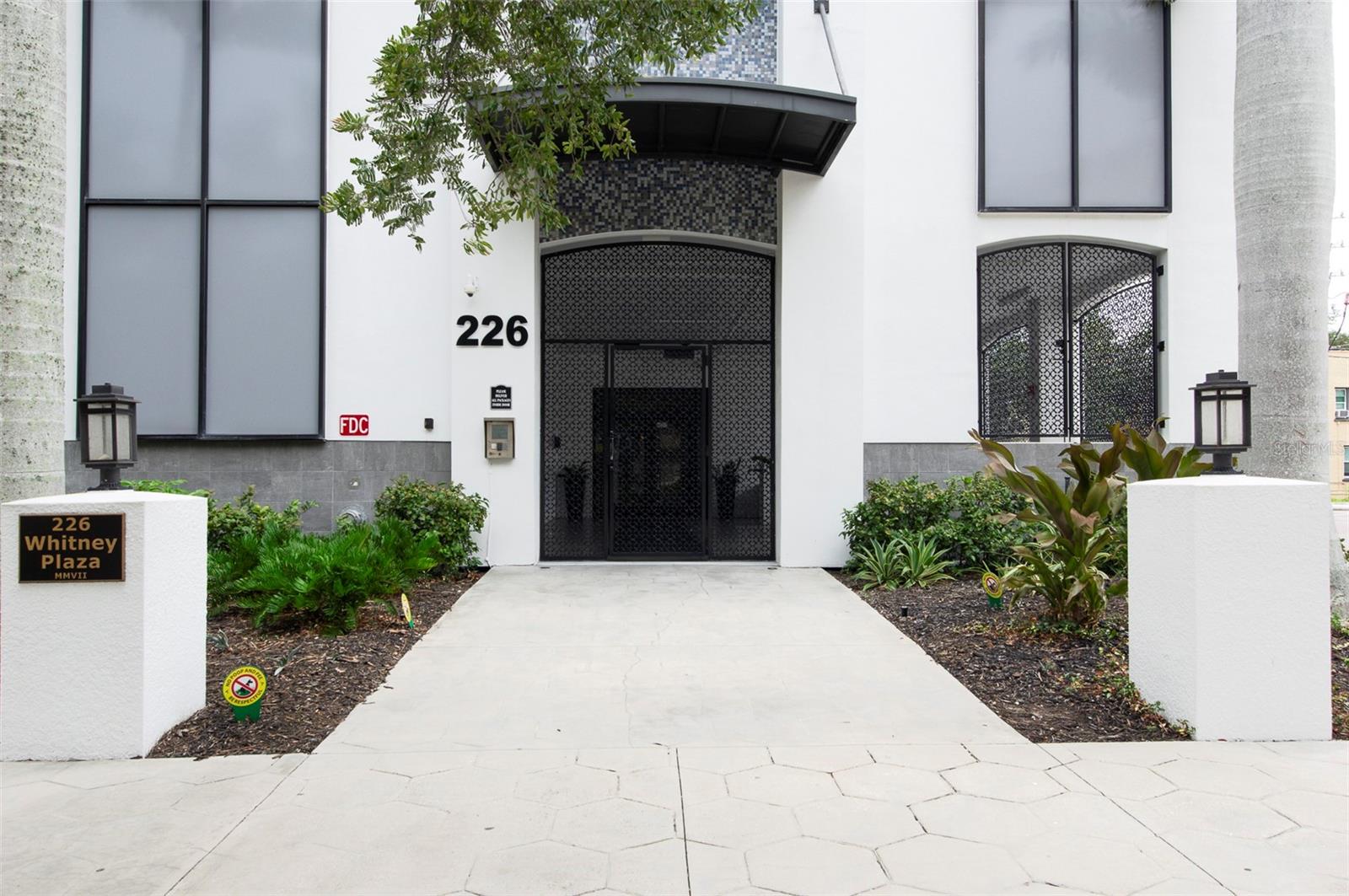 Photo of 226 5TH AVENUE #M02 ST PETERSBURG FL 33701