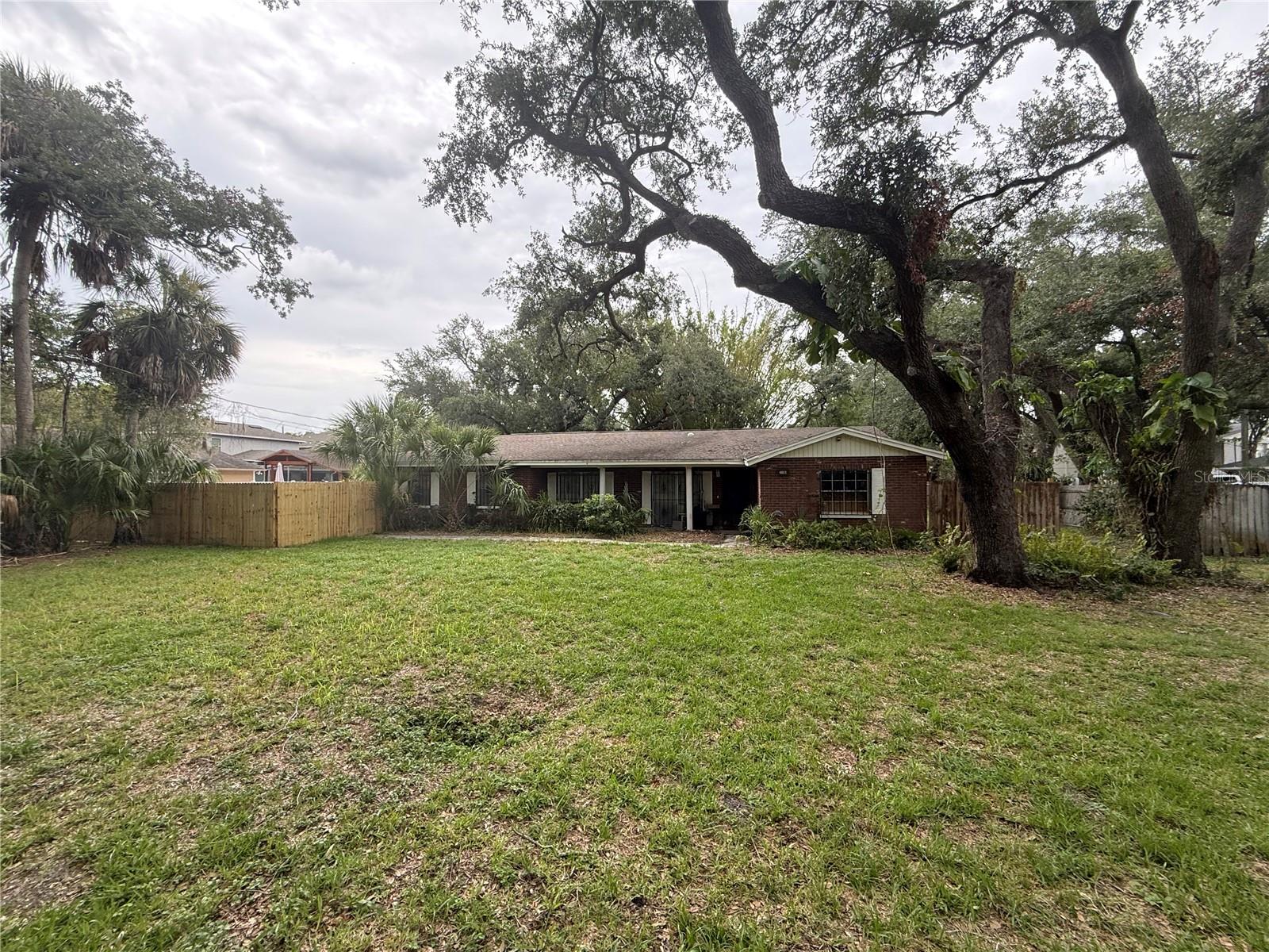 Photo of 4611 W LOUGHMAN STREET TAMPA FL 33616