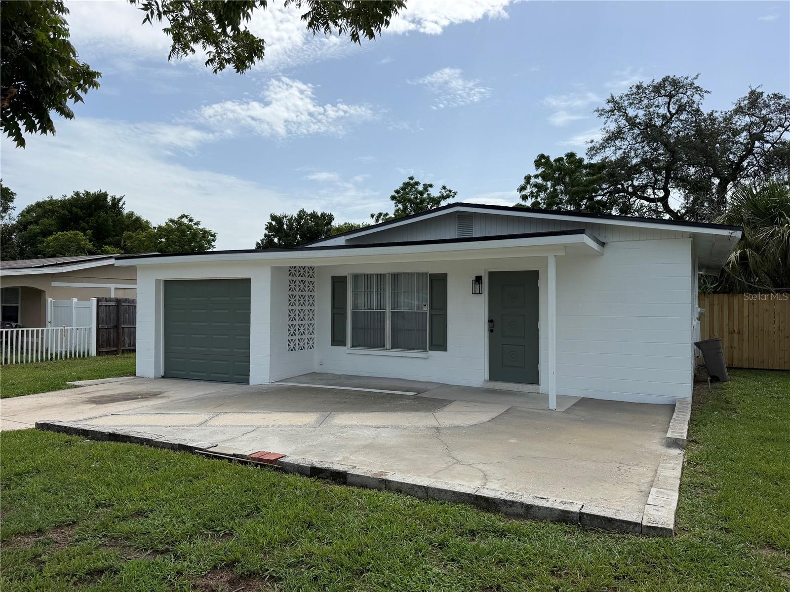 Photo of 10909 N 14TH STREET TAMPA FL 33612