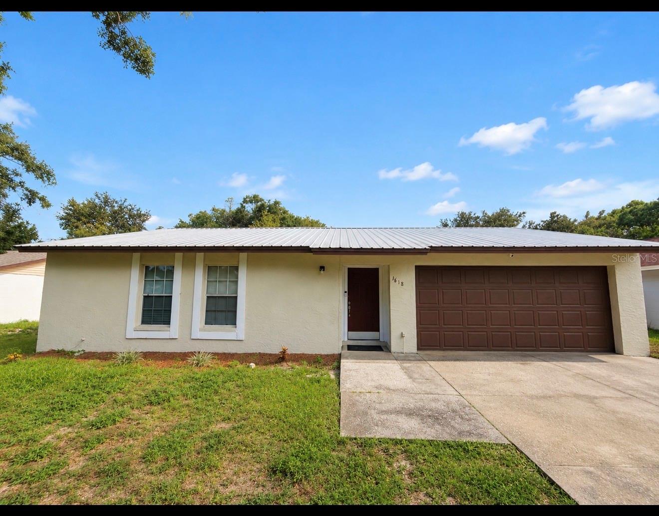 Photo of 1618 CRYSTALVIEW TRAIL LAKELAND FL 33801