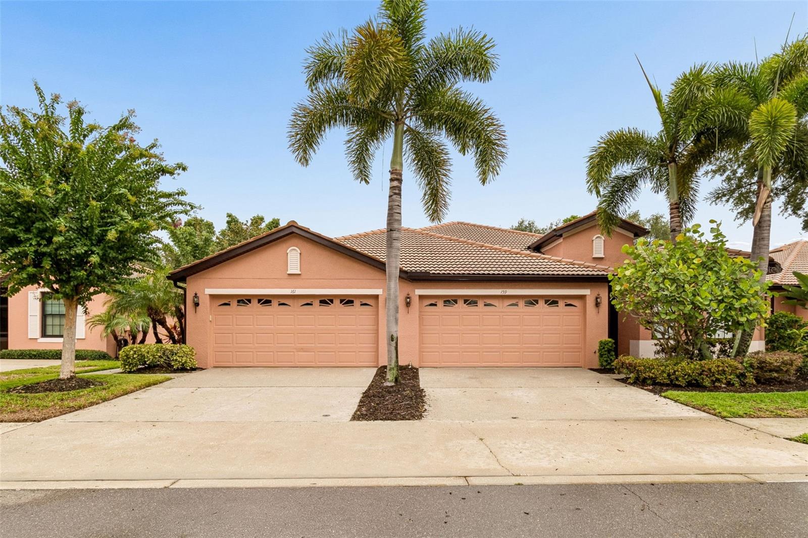 Photo of 161 SHELL FALLS DRIVE APOLLO BEACH FL 33572