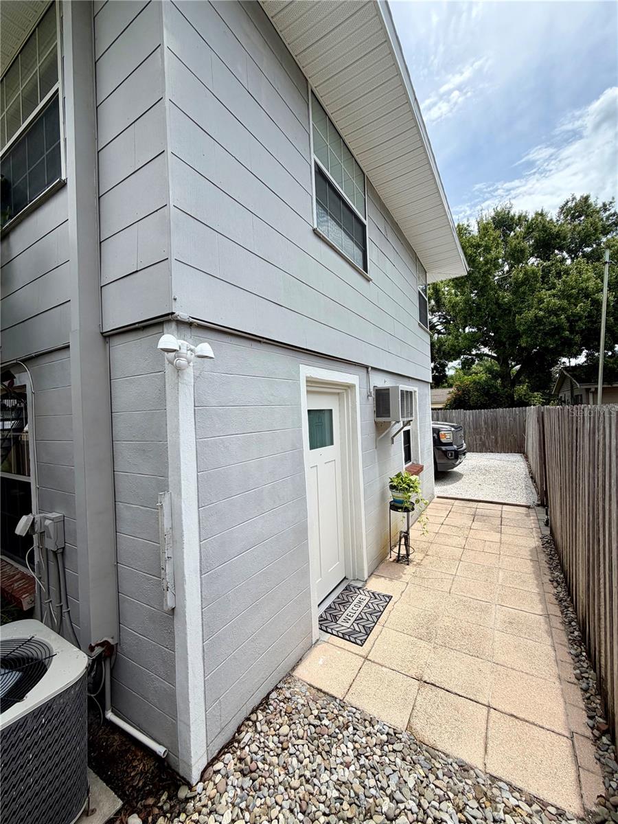 Photo of 1185 23RD AVENUE #1/2 Down ST PETERSBURG FL 33704