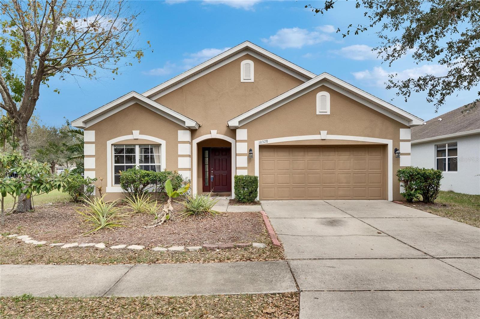 Photo of 10328 CELTIC ASH DRIVE RUSKIN FL 33573
