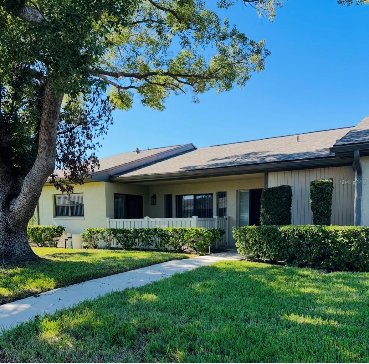 Photo of 20 LAKE COURT OLDSMAR FL 34677