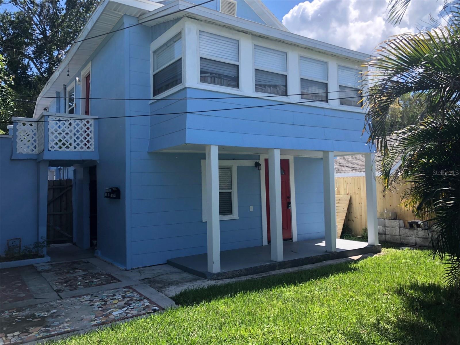Photo of 216 12TH AVENUE #Downstairs ST PETERSBURG FL 33701