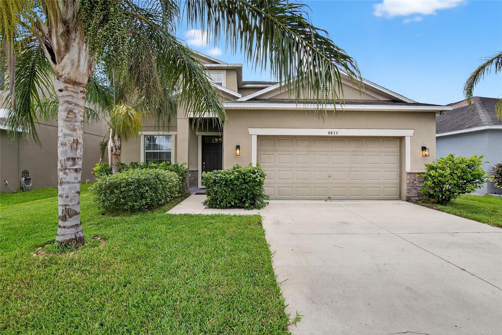 Photo of 8435 HUNTERS FORK LOOP RUSKIN FL 33573