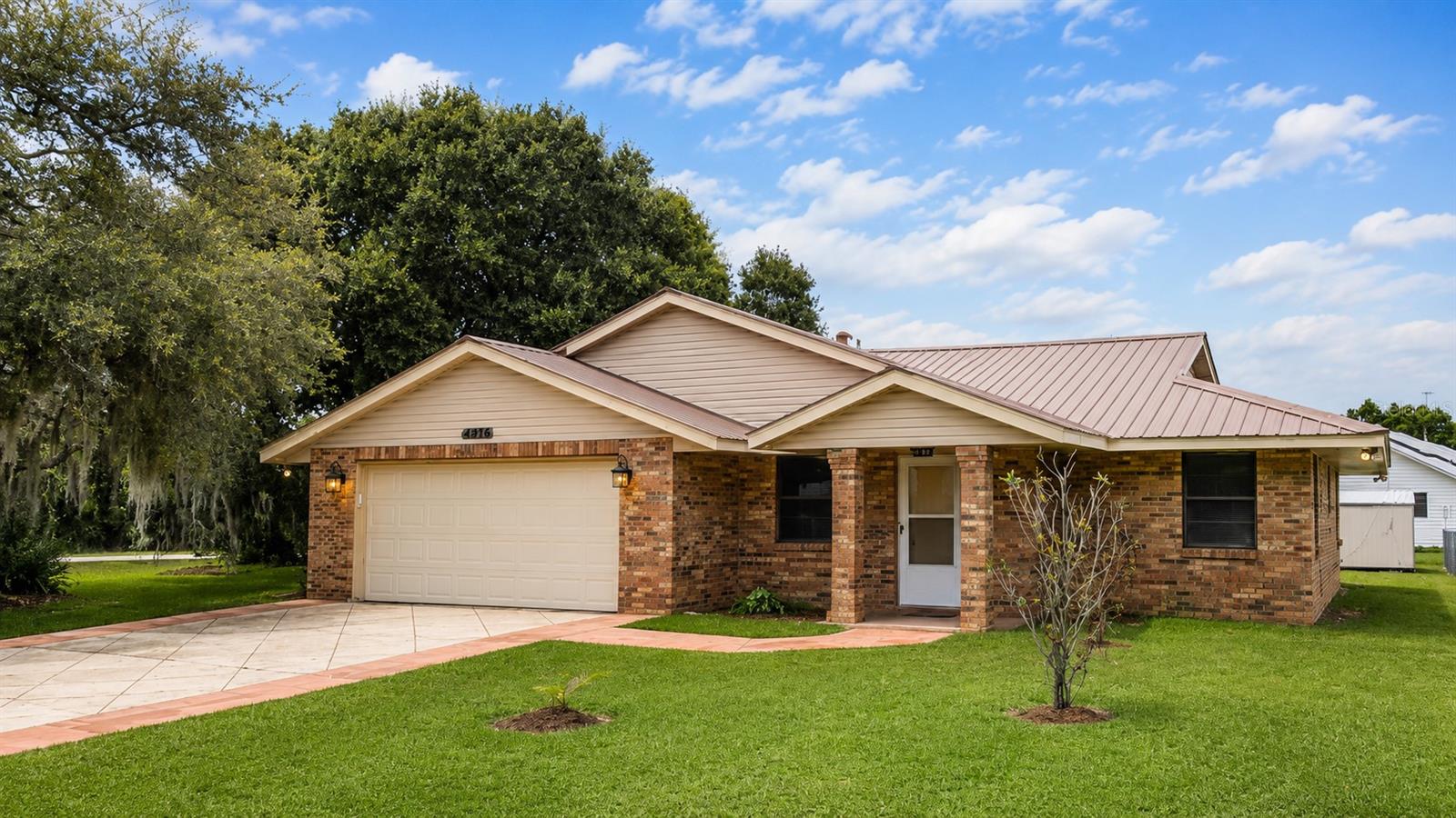 Photo of 3524 BRISTOL STREET SEBRING FL 33872